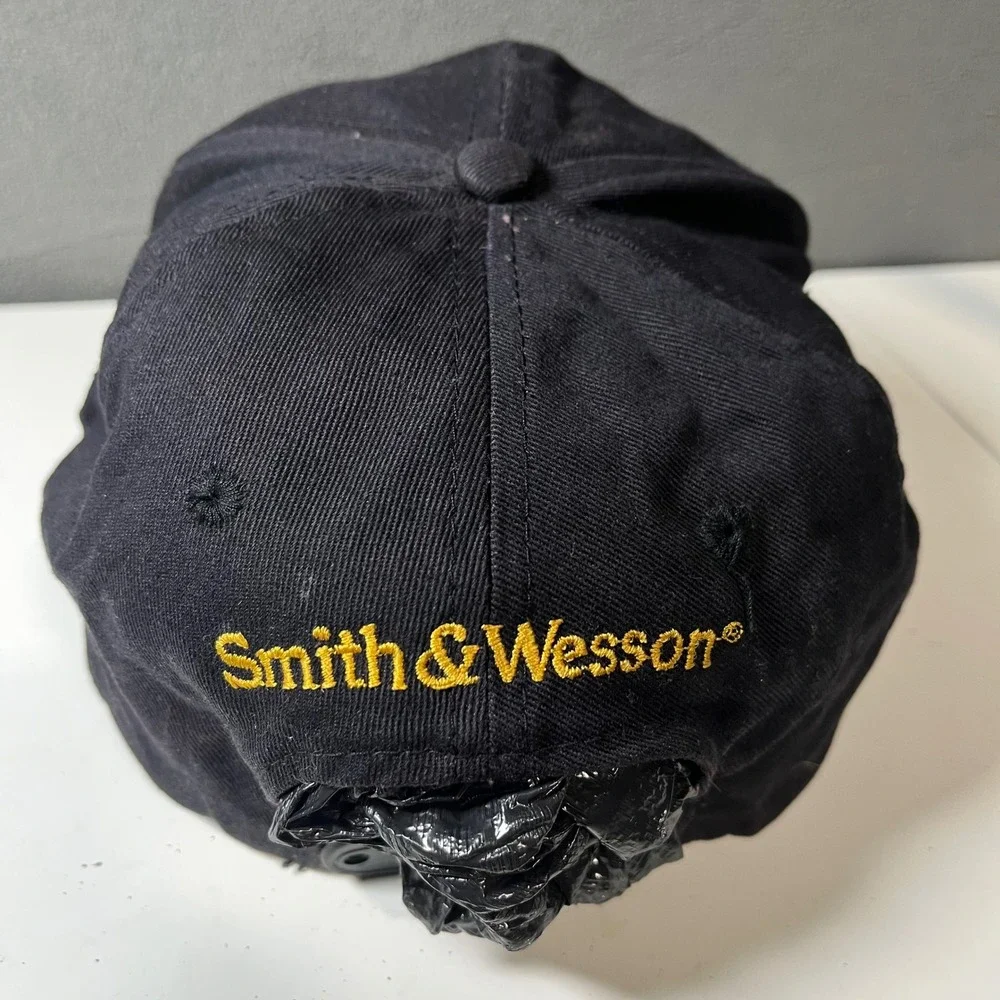 Smith & Wesson Hat Mens Black Gold Logo Snapback Baseball Cap Vintage KC Tag